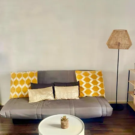 Apartment Centre Joli T2 Grandval